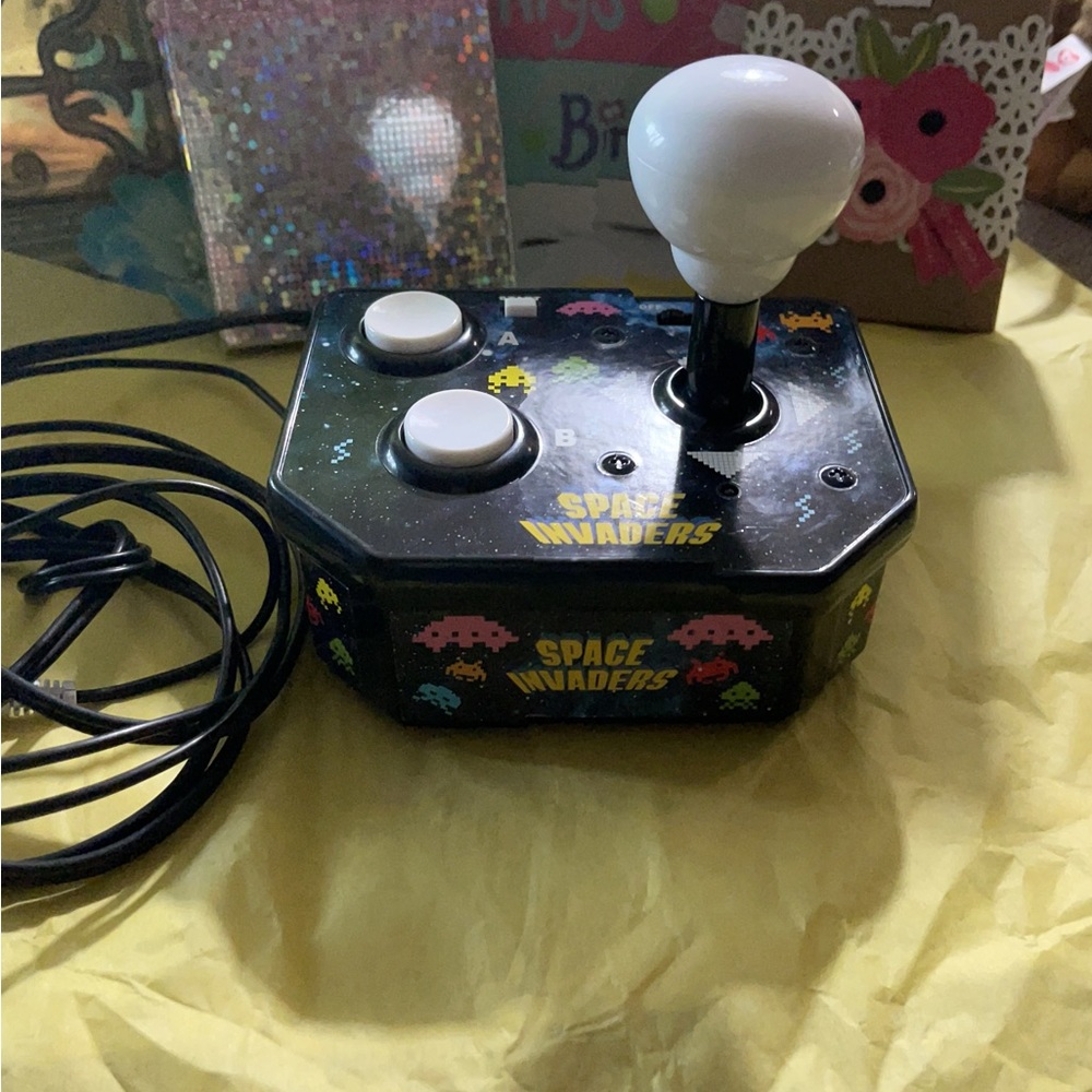 SPACE INVADERS Plug N' Play TV Arcade GAMES Classic Joystick Controller Works